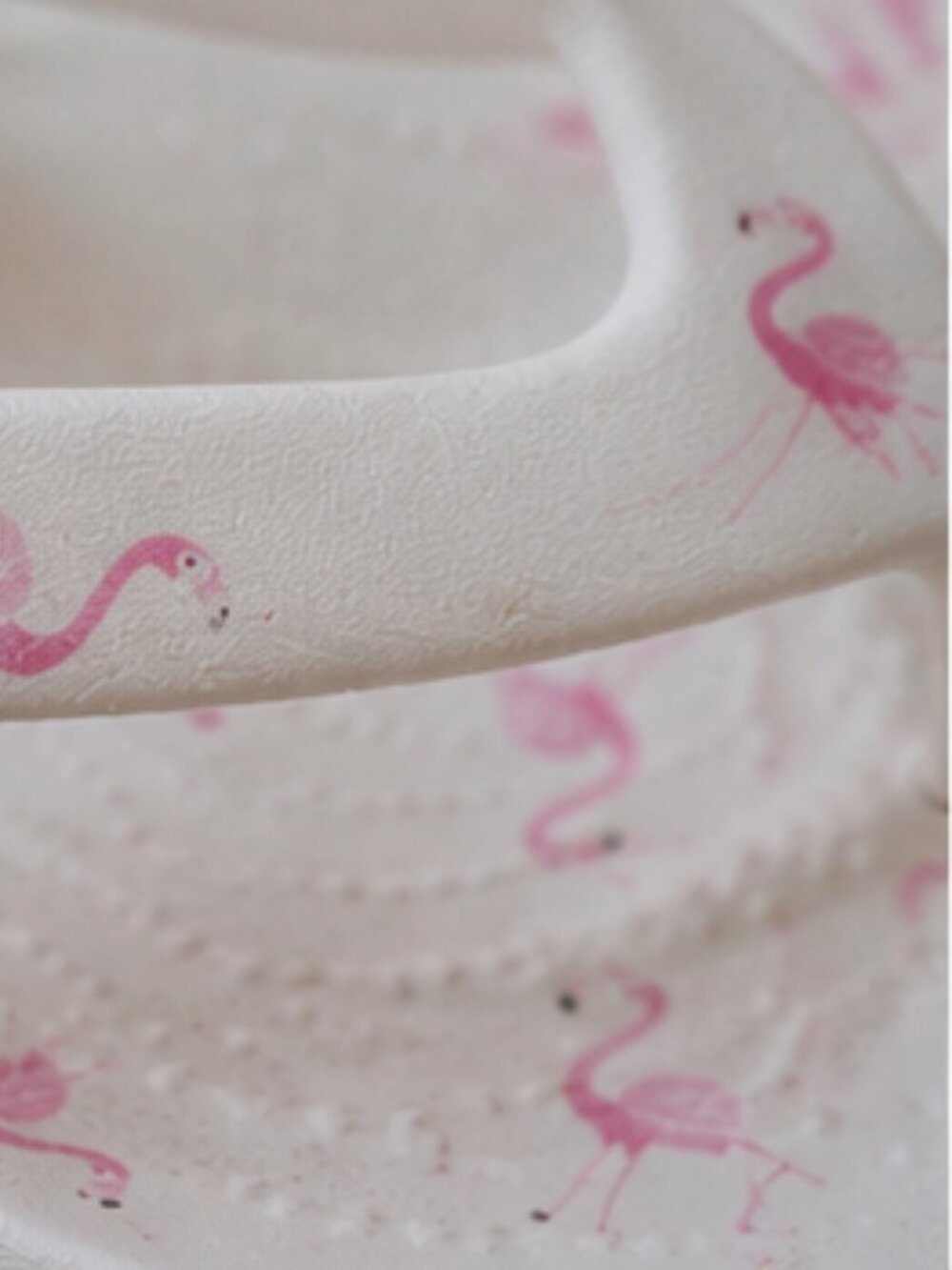 Crocs Flamingo Print Flip Flops White Pink Comfort Sandals Size 8 - Picture 7 of 7